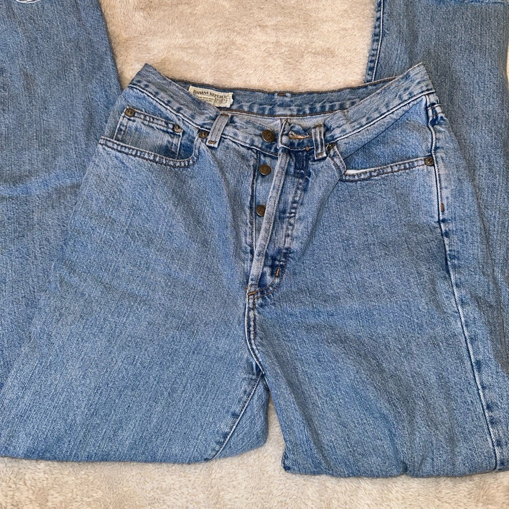 straight leg jeans